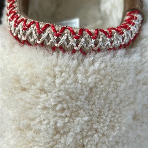 UGG Curly Tazman Slipper Cream Red Trim Women’s 5 - Picture 10 of 11